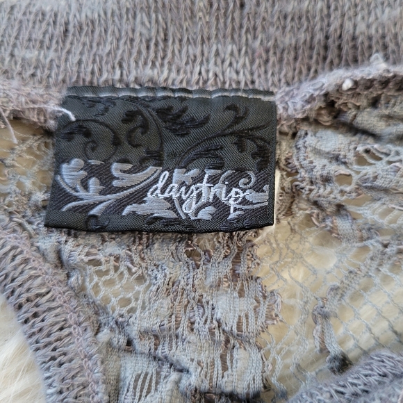 Gray Lace Top Bow Back Off Shoulder Sheer Daytrip - Picture 9 of 10